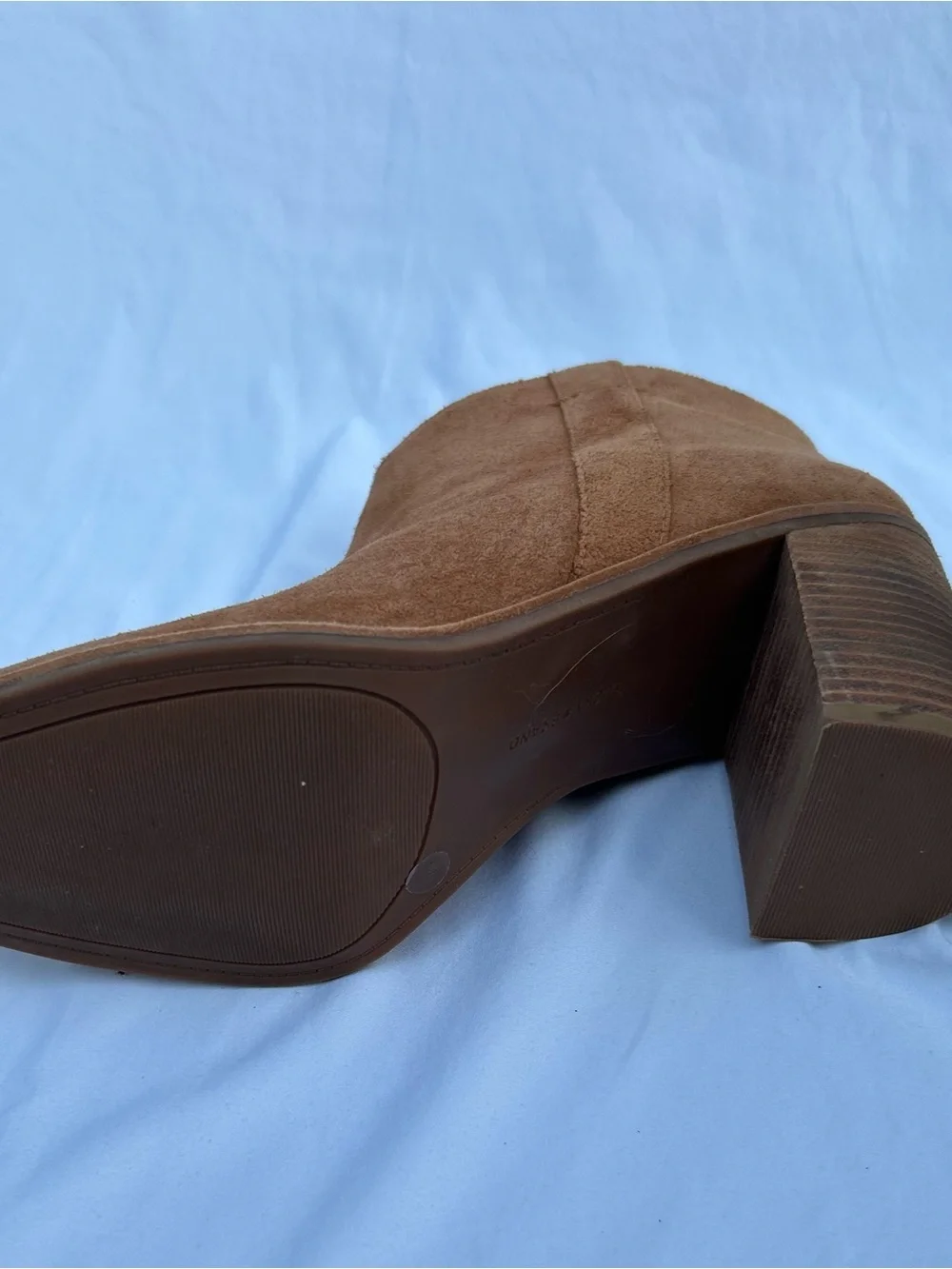 Lucky Brand Tan Suede Ankle Booties with Stacked Heel